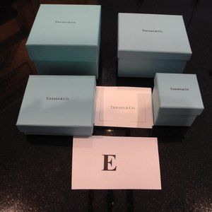 4 TIFFANY JEWERLY BOXES DIFFERENT SIZES